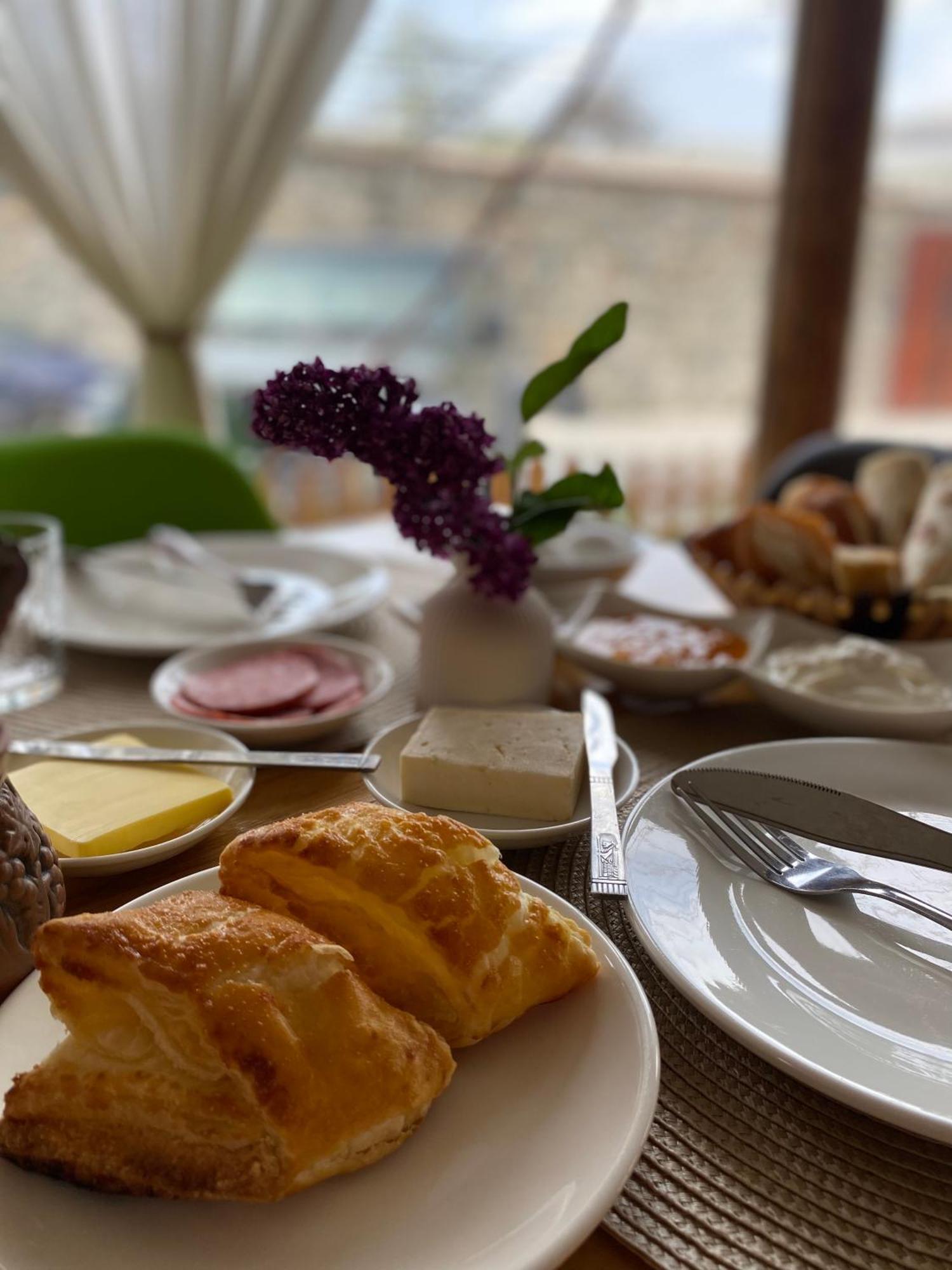 Noy Guest House B&B 瓦纳佐尔 外观 照片